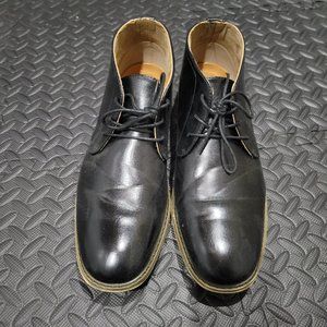 Men's dress shoes